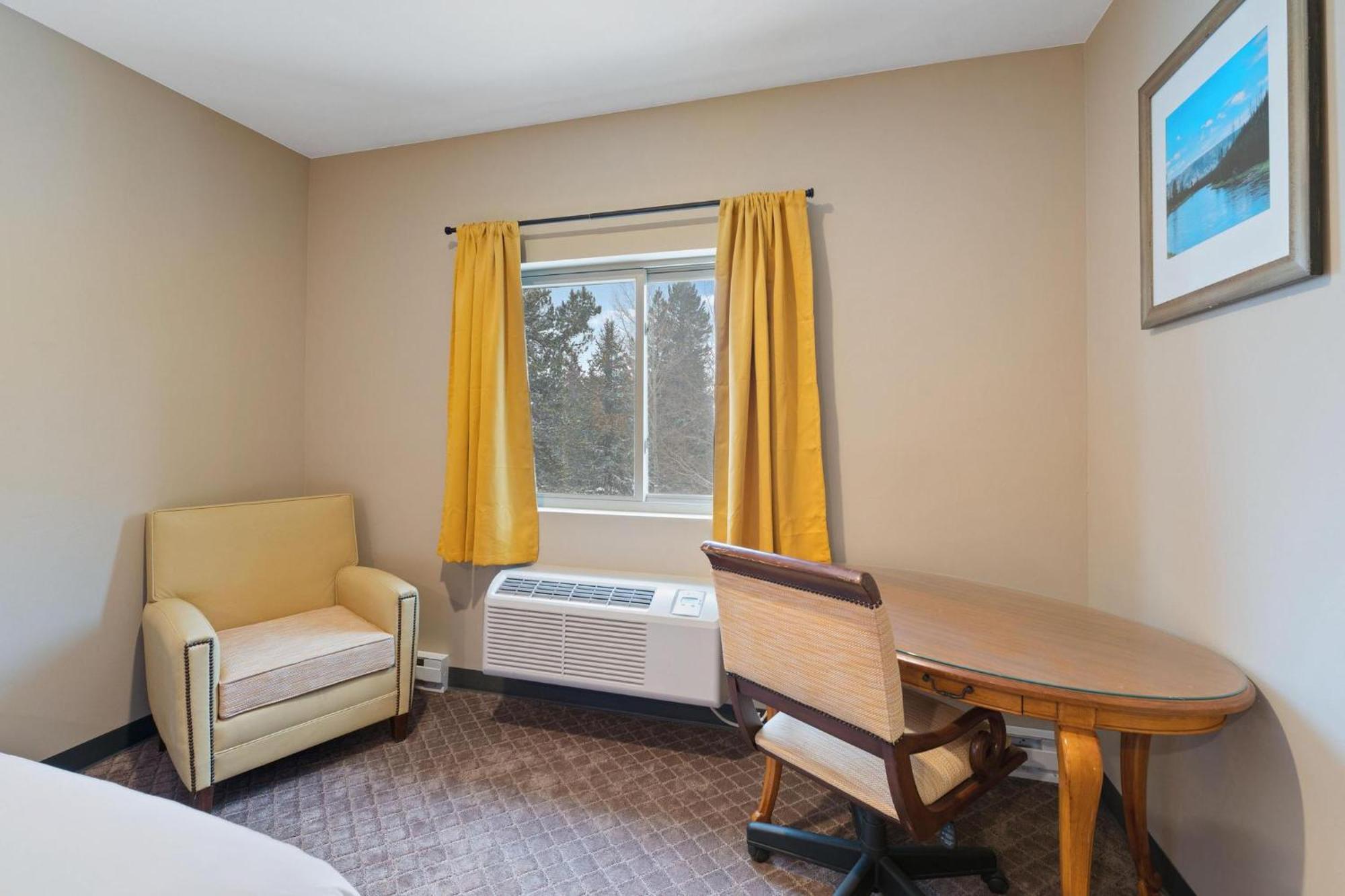 Wagon Wheel Hotel West Yellowstone Eksteriør billede